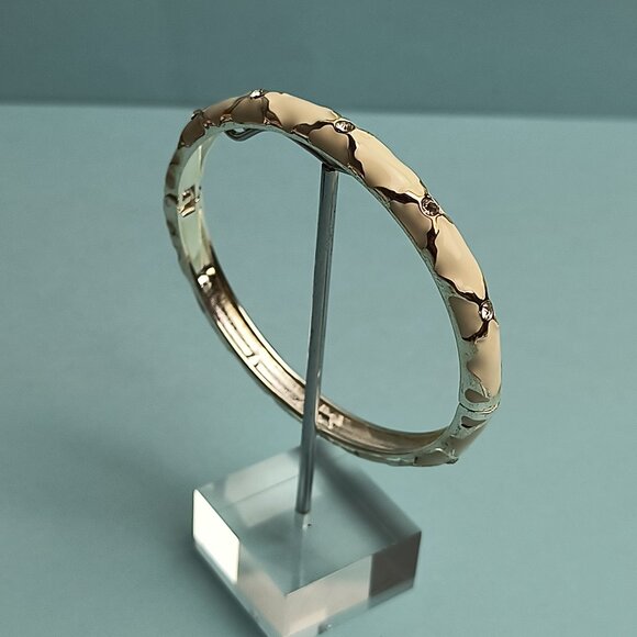 NORDSTROM Sequin Enamel Hinge Bangle Bracelet Clamper Off White S/T Rhinestone - Picture 3 of 5